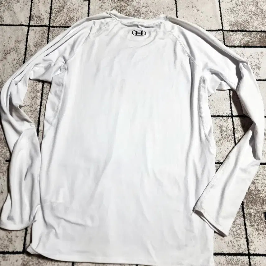 [BUNJANG] Under Armour Long Sleeve Swim Shirt White Size L / 언더아머 기능성 긴팔 스윔 수영 화이트 사이즈 L