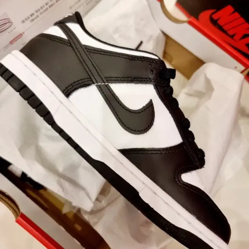 [BUNJANG] Nike Dunk Low GS 235 Sneakers / 나이키 덩크로우 범고래 gs 235 새상품