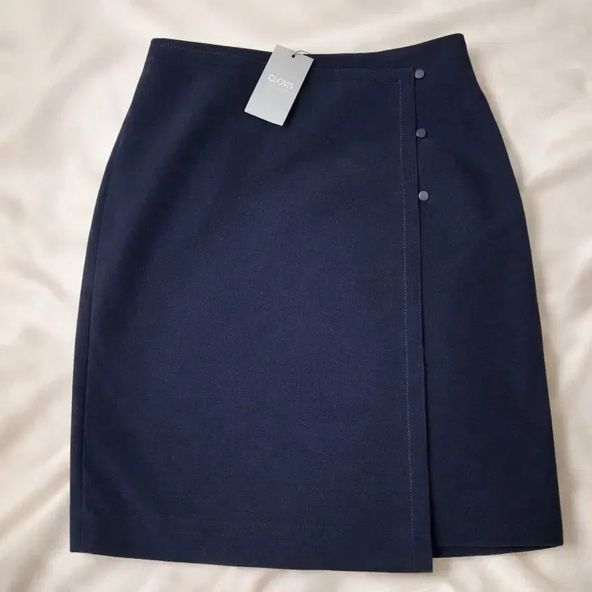 [BUNJANG] CLOVIS Navy Wrap H-Line Skirt / 클로비스(CLOVIS) 네이비 랩 스타일 H라인 스커트 (70사이즈)