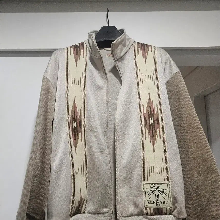 [BUNJANG] Capital Smooth Zephyr Jersey Coach Jacket / 캐피탈 스무스 저지 제피르 베이지