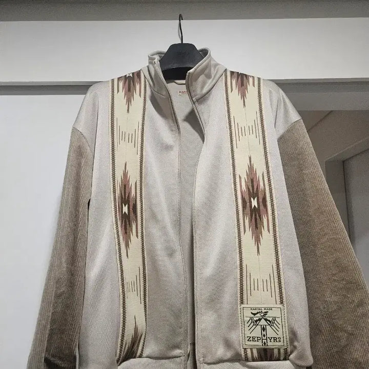 [BUNJANG] Capital Smooth Zephyr Jersey Coach Jacket / 캐피탈 스무스 저지 제피르 베이지