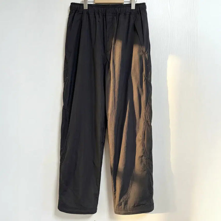 [BUNJANG] Goldwin 0 Parachute Wind Pants Biotite / [2/풀구성] 25SS 골드윈0 파라슈트 윈드 팬츠 Biotite