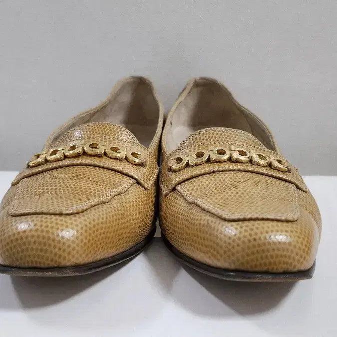 [SOLD OUT] 페라가모 간치니 리자드 로퍼  8 ( 250 )  명품구두 명품신발