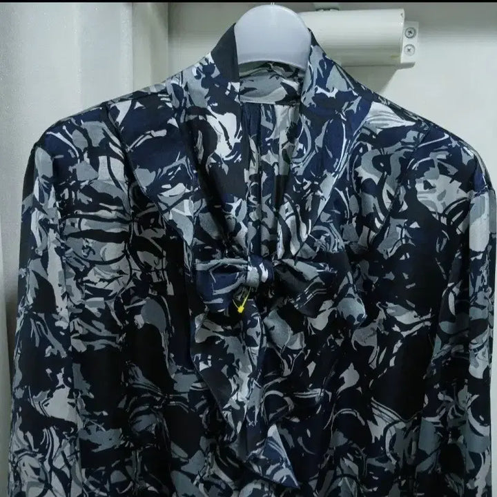 [BUNJANG] Comme Ça Du Mode Blouse XL / 꼼사이즘 택없는새상품 블라우스XL