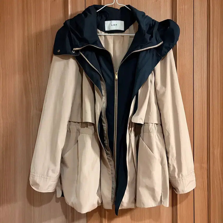 [SOLD OUT] LIST 리스트 봄 후드 바람막이 집업 자켓 여자