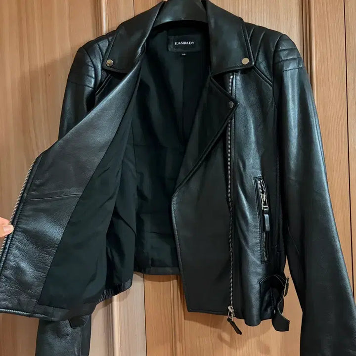 [BUNJANG] KASIBODY Italian Lambskin Leather Jacket Black / 카시바디 이태리 양가죽 자켓 KASIBODY 여자