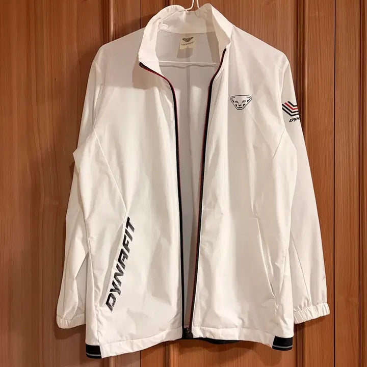 [SOLD OUT] 다이나핏 봄 집업 여성