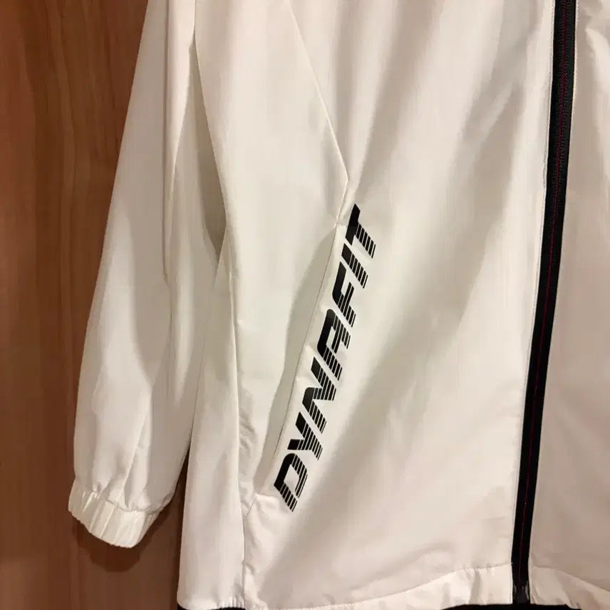 [SOLD OUT] 다이나핏 봄 집업 여성