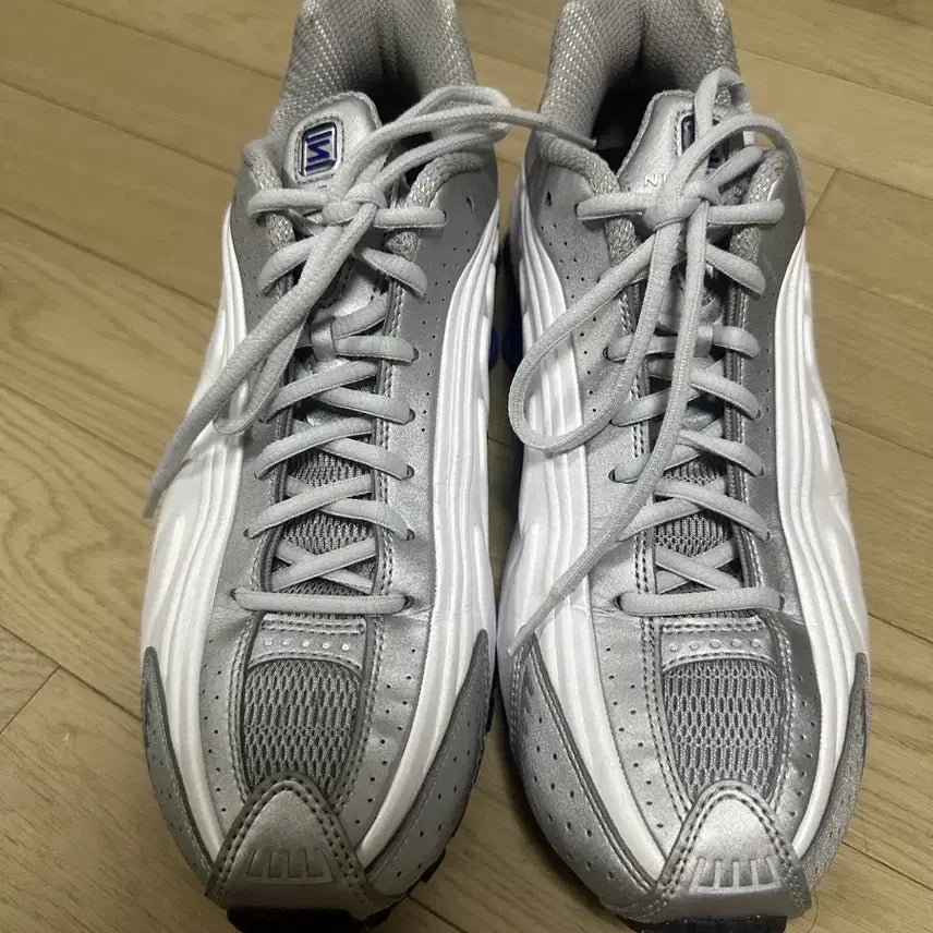 [BUNJANG] Nike Shox R4 Sneakers Size 275 / 나이키 샥스 275