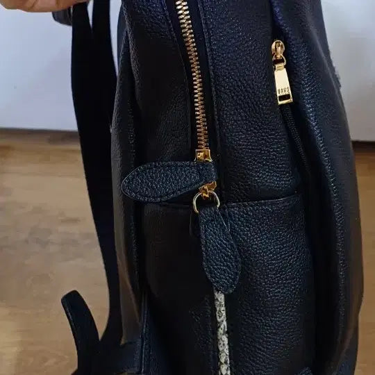 [BUNJANG] Daks Leather Backpack / 닥스 소가죽 백팩