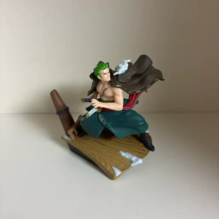 [BUNJANG] One Piece Zoro Figure / 원피스 조로 피규어 판매합니다