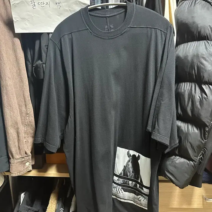 [BUNJANG] Rick Owens Black Graphic Print Short Sleeve T-Shirt / 릭오웬스 티셔츠