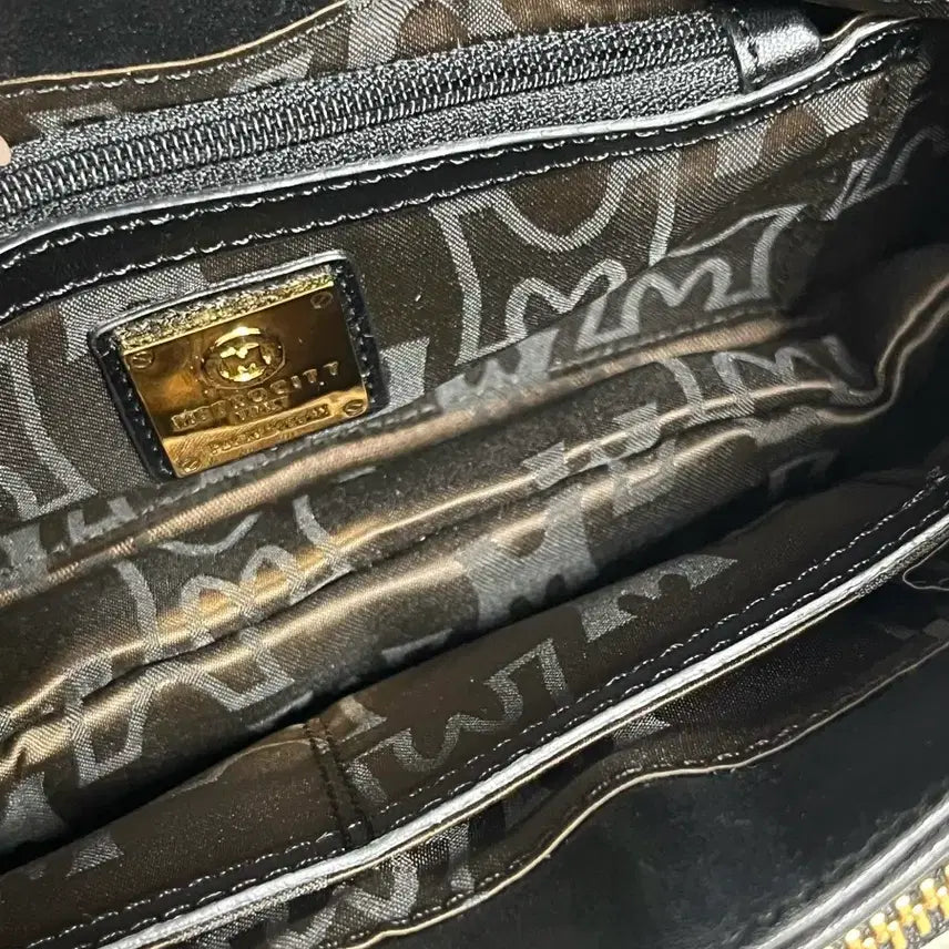 [BUNJANG] Metrocity Black Gold Chain Shoulder Bag / 메트로시티 블랙 골드 체인 숄더백 y2k