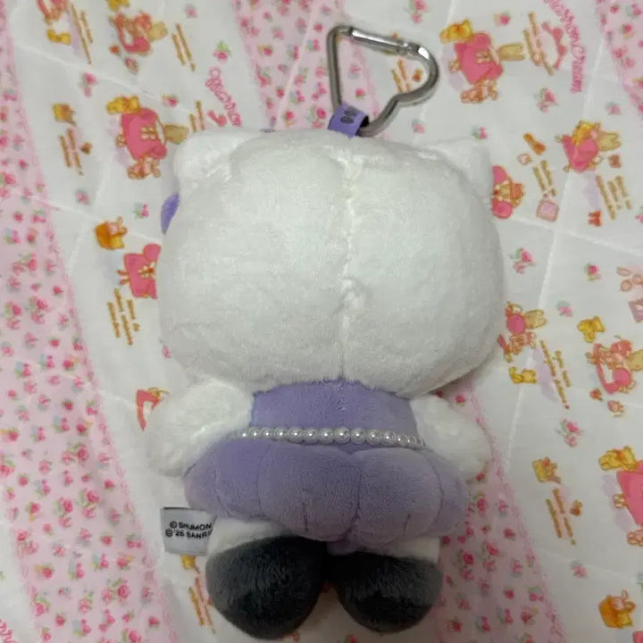 [BUNJANG] Sanrio IVE Jisoo Collaboration Kitty Keyring / 산리오 아이브 지수 콜라보 키티