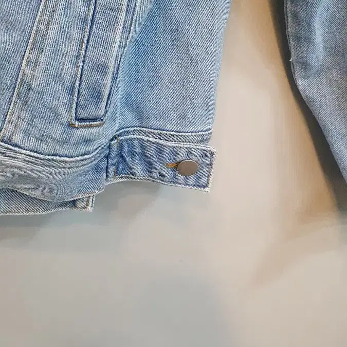 [BUNJANG] BABY FACE Denim Jacket Light Blue / BABY FACE  청 데님 자켓 라이트블루 프리사이즈
