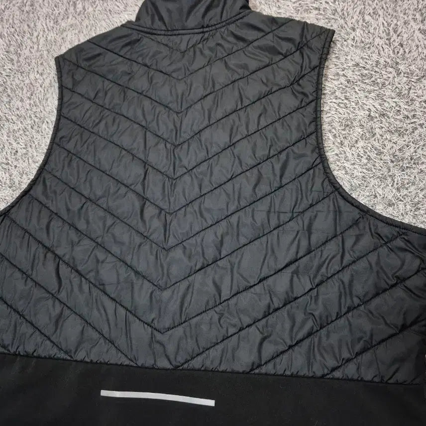 [BUNJANG] Nike AeroLayer Padded Vest XL / 나이키 남성 에어로레이어 패딩 베스트 XL