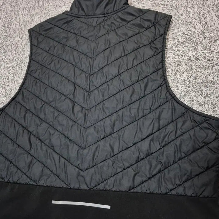 [BUNJANG] Nike AeroLayer Padded Vest XL / 나이키 남성 에어로레이어 패딩 베스트 XL