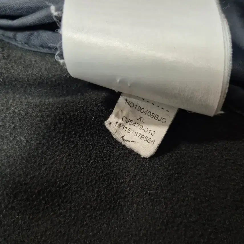 [BUNJANG] Nike AeroLayer Padded Vest XL / 나이키 남성 에어로레이어 패딩 베스트 XL