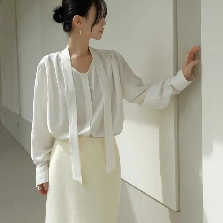 [BUNJANG] HowtoLoveMe LIORE Layered Tie Blouse / 하우투러브미 리오레 레이어드 타이블라우스