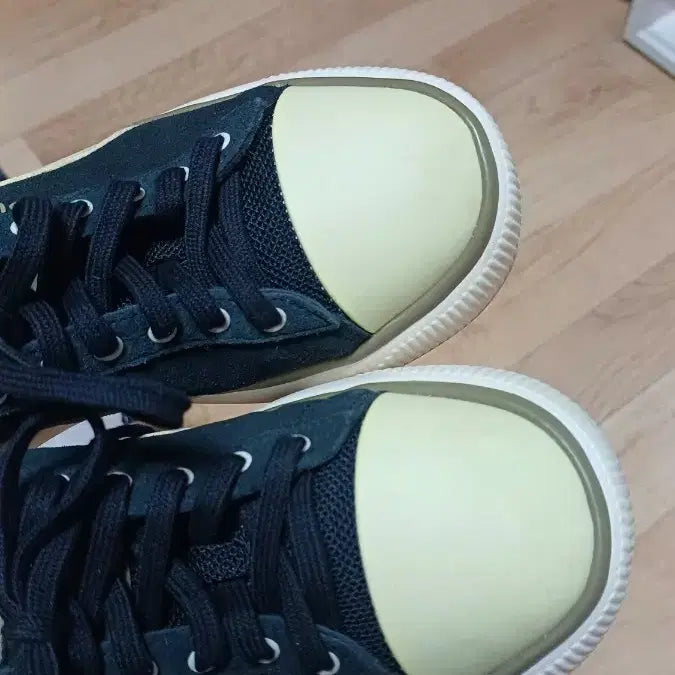 [BUNJANG] Puma Suede Sneakers Black/Ivory 250mm / 푸마 스웨이드 스니커즈 블랙/아이보리 250mm