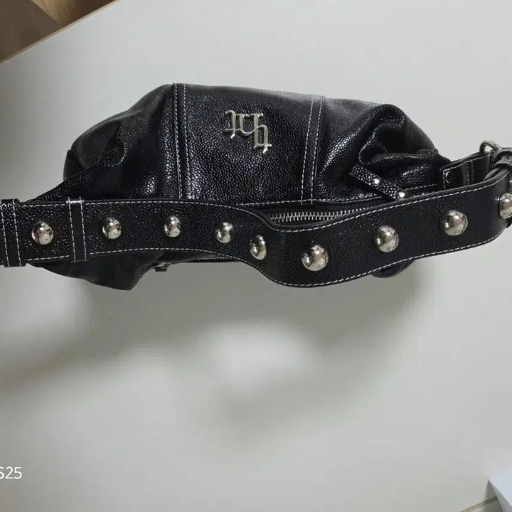[SOLD OUT] 쓰리타임즈 조니백