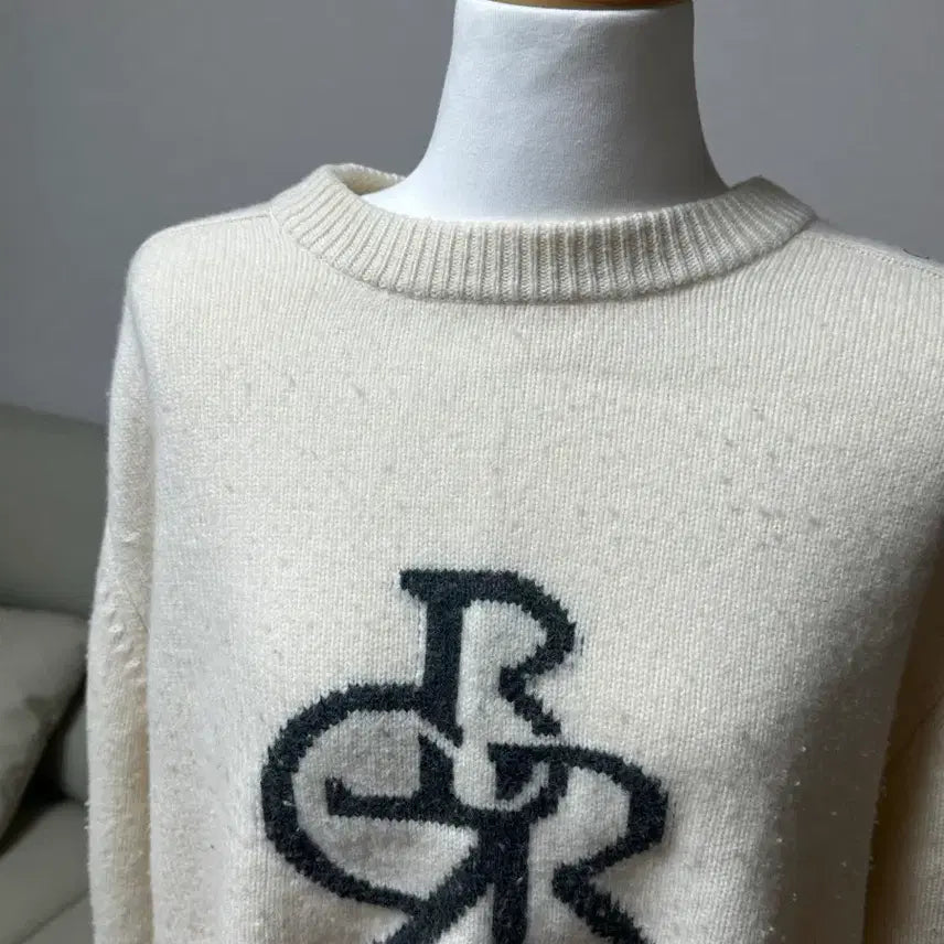 [BUNJANG] Citybreeze Ivory Knit L Size / 시티브리즈 아이보리 니트L