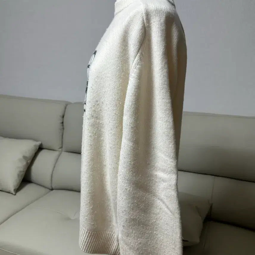 [BUNJANG] Citybreeze Ivory Knit L Size / 시티브리즈 아이보리 니트L