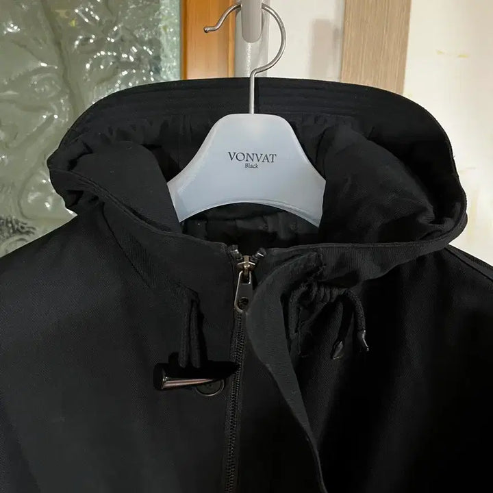[BUNJANG] Bonbat Toggle Padded Hooded Bomber Jacket (Black) / 본바트 토글 패디드 후드 봄버 (블랙)