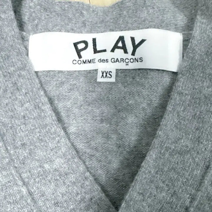 [BUNJANG] Comme des Garcons Gray Cardigan / [XXS] 꼼데가르송 화이트와펜 그레이 가디건
