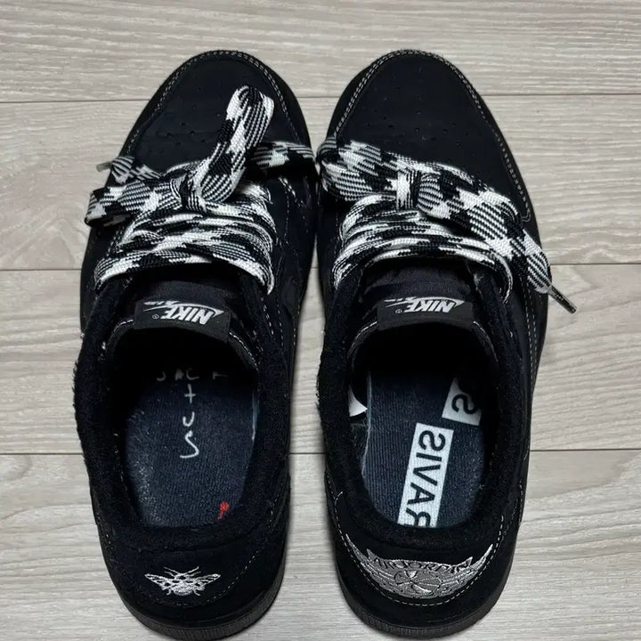 [BUNJANG] Jordan x Travis Scott Retro Low OG SP Black Phantom (Size 260) / 조던1 x 트래비스 스캇 레트로 로우 OG SP 블랙 팬텀(260)