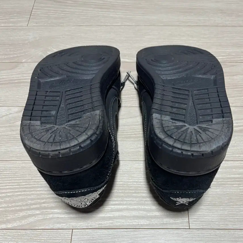 [BUNJANG] Jordan x Travis Scott Retro Low OG SP Black Phantom (Size 260) / 조던1 x 트래비스 스캇 레트로 로우 OG SP 블랙 팬텀(260)