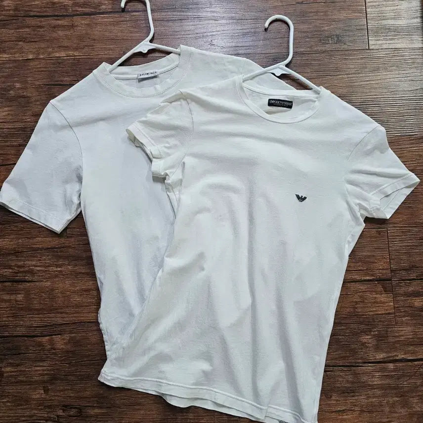[SOLD OUT] 정품 발렌시아가 / 아르마니 흰색 반팔 티셔츠 2종일괄