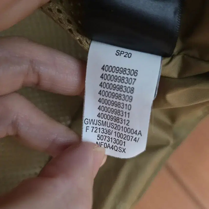 [BUNJANG] Supreme x The North Face Cargo Jacket Beige / M] 슈프림 노스페이스 카고자켓 골드 베이지