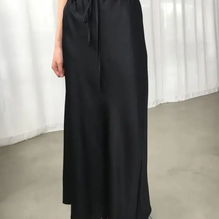 [BUNJANG] Meng Satin Long Skirt / 맹 meng 새틴 롱스커트