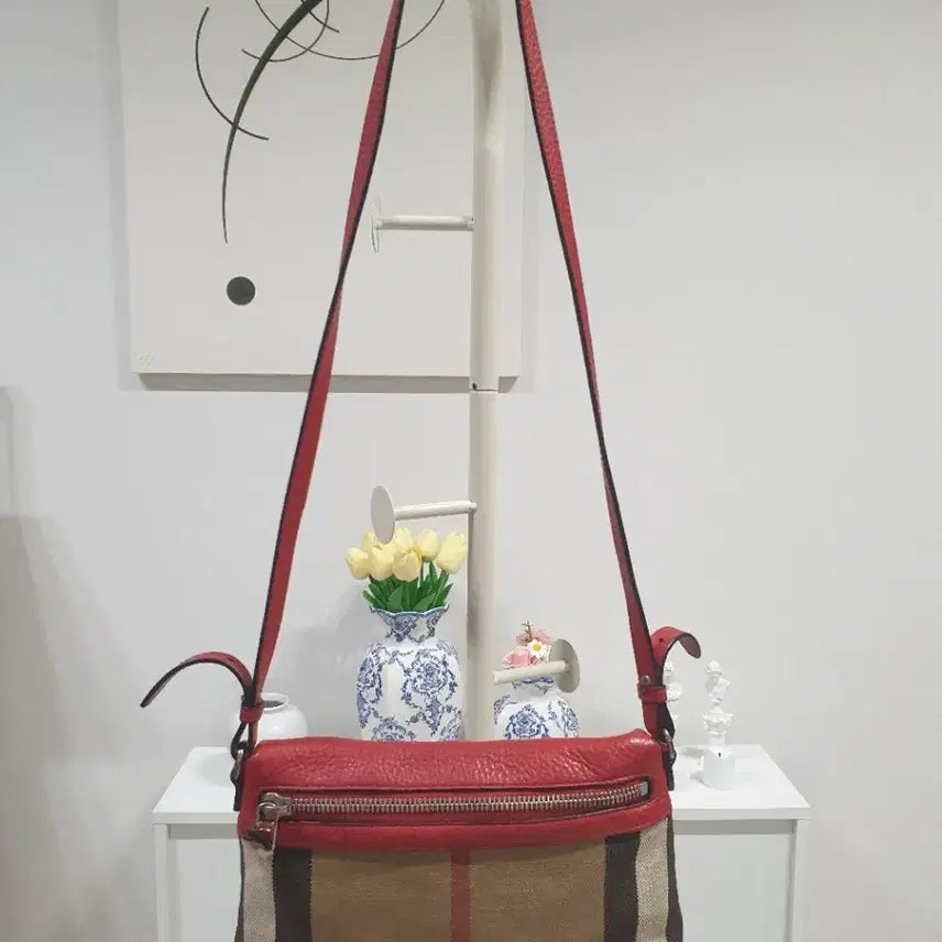 [BUNJANG] Burberry Crossbody Bag / 버버리 크로스백 정품
