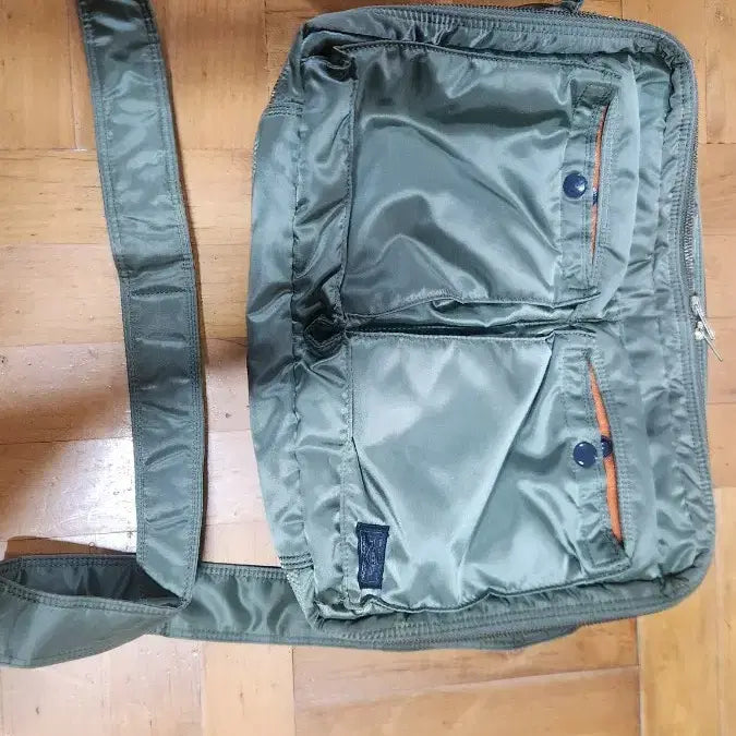 [BUNJANG] Porter Yoshida Tanker Shoulder Bag L Sage Green / 포터 요시다 탱커 숄더백 L 세이지 그린
