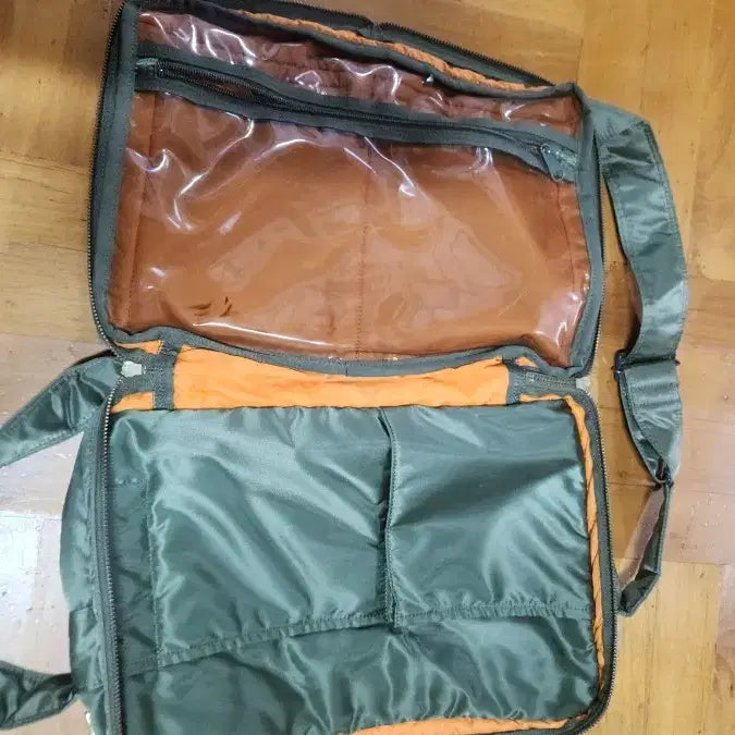 [BUNJANG] Porter Yoshida Tanker Shoulder Bag L Sage Green / 포터 요시다 탱커 숄더백 L 세이지 그린