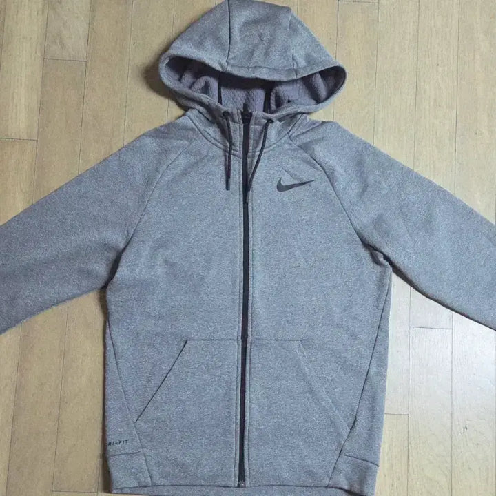 [BUNJANG] Nike Dry-Fit Hooded Zip-Up Jacket - Size M / 나이키 드라이핏 후드집업 95사이즈 거의새옷