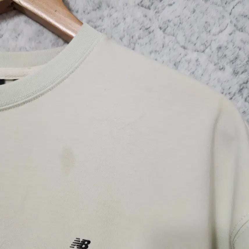 [BUNJANG] New Balance Short Sleeve T-Shirt Size 105 / 3A [105] 뉴발란스 반팔 티셔츠