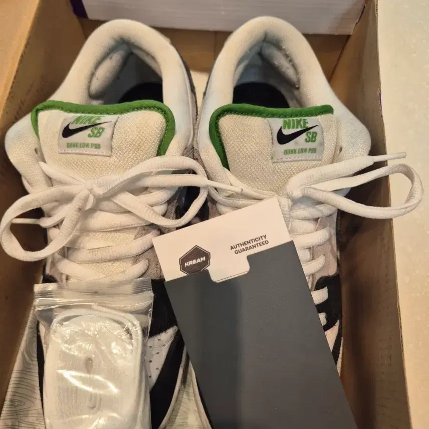 [BUNJANG] Nike SB Dunk Low Pro Chlorophyll Sneakers / 나이키 SB 덩크로우 프로클로로필 스니커즈
