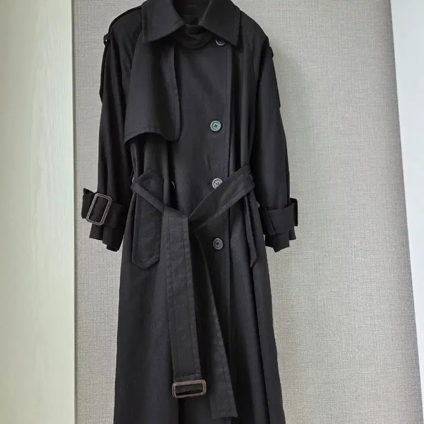 [BUNJANG] Lucky Chouette Black Long Coat / 럭키슈에뜨 블랙 롱코트