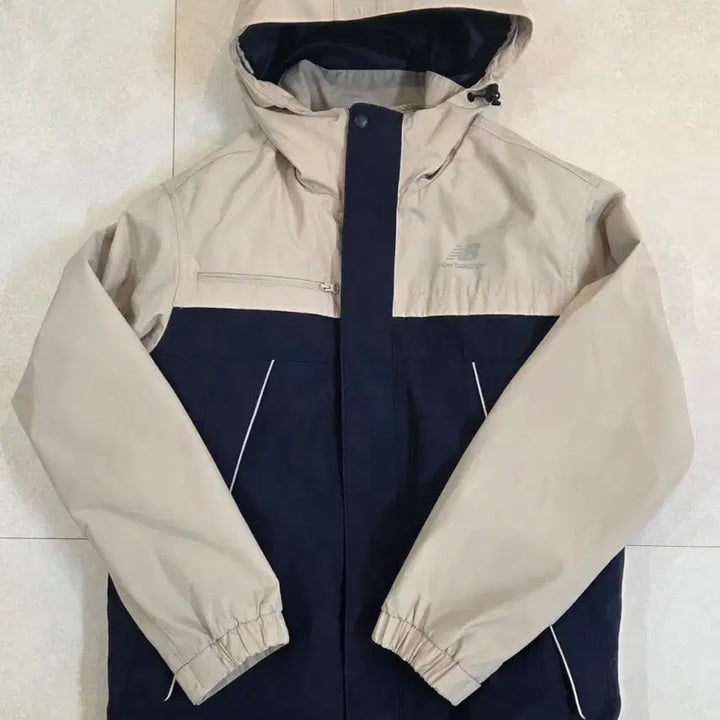 [SOLD OUT] 뉴발란스 바람막이(L)