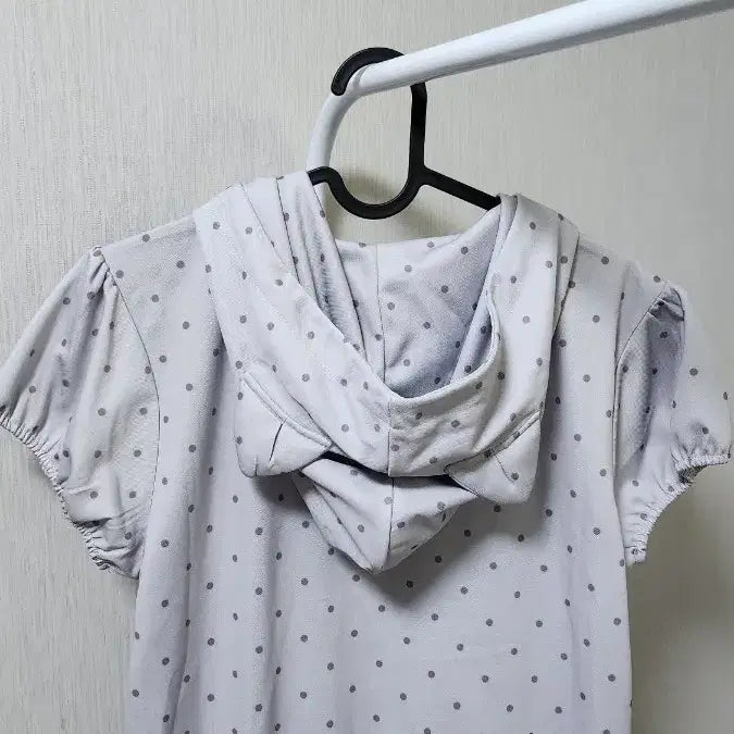 [SOLD OUT] 프렌다 반팔 도트 후드 집업 그레이
