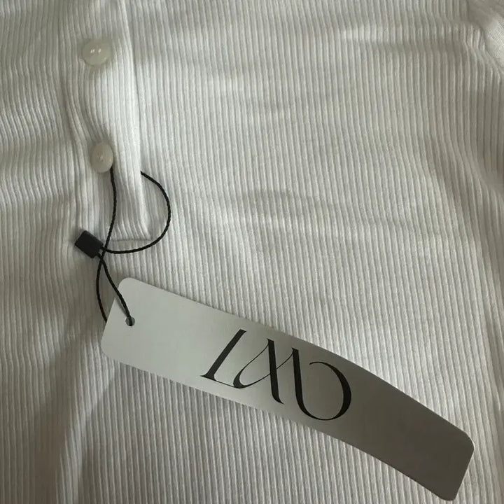 [BUNJANG] Le Moment One-Shoulder Top - White / (새상품/Made) 르모멘트 제작 원오프숄더 - 화이트 col