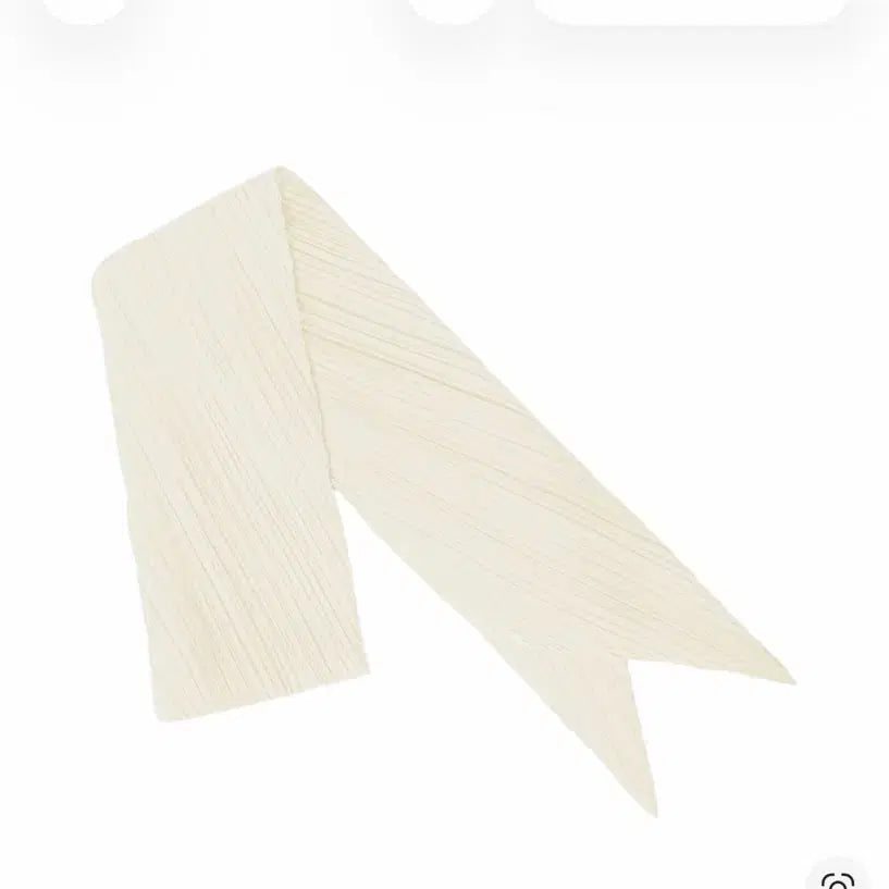 [SOLD OUT] 플리츠플리즈 화이트 스카프