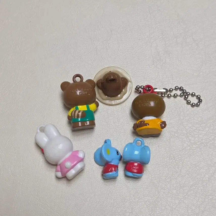 [BUNJANG] Classic Kitty Friends Figure Keyring / 고전키티 캐시 키티친구들 피규어 키링 고전키티알맹이