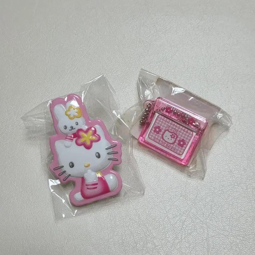 [BUNJANG] Kitty Cash Kawaii Flower Clip Keyring / 고전키티 캐시 카오하나 꽃키티 클립 키링