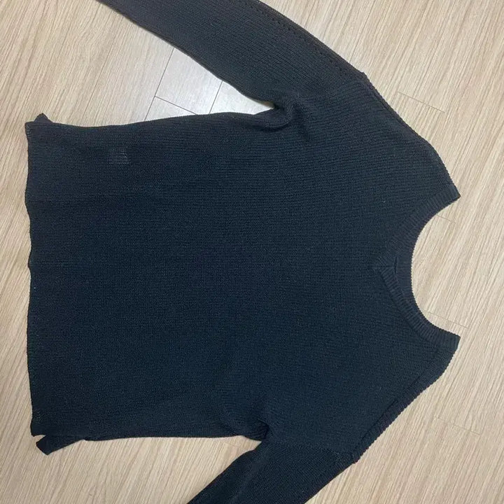 [BUNJANG] Raonmuseu Vov Knit / 라온뮤제라 보브니트 1회착용