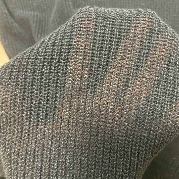 [BUNJANG] Raonmuseu Vov Knit / 라온뮤제라 보브니트 1회착용
