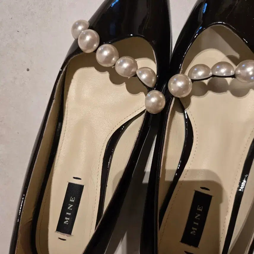 [BUNJANG] Mihn Flat Shoes Pearl Strap Low Heel / 마인 플랫구두